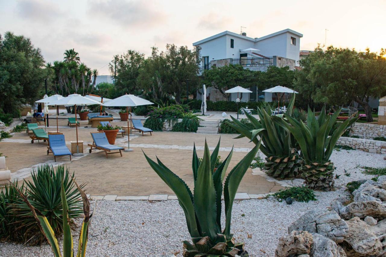 Aurelia Sea View Bed & Breakfast Torre Canne Exterior photo
